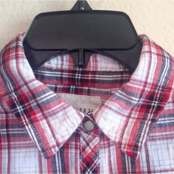 Forever 21 plaid button down shirt S - Picture 4 of 8